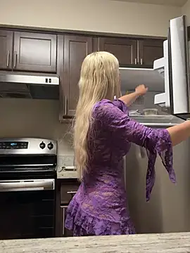 blondebunny999_999 webcam