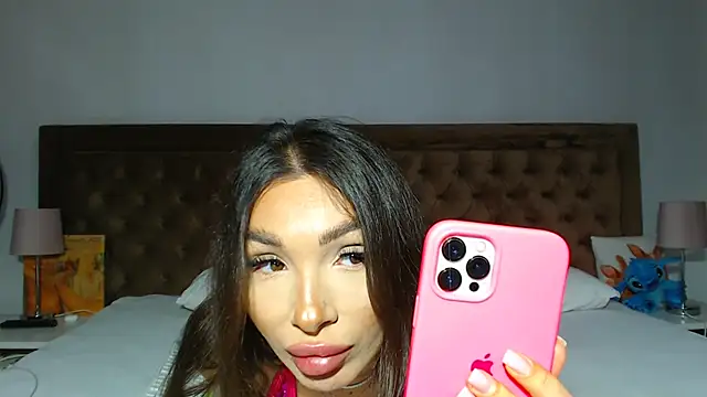 Aylinhoney08 webcam