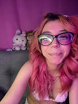 Valen-Foxx1 webcam