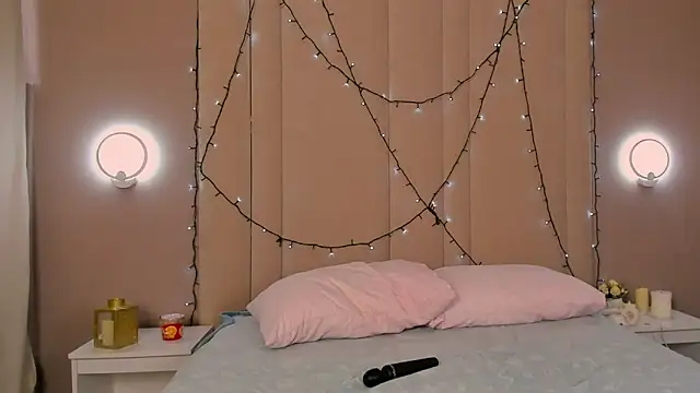 AdeleSilvy webcam
