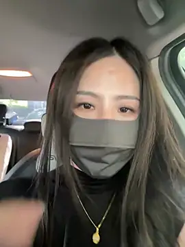 美女lynn-156在线直播
