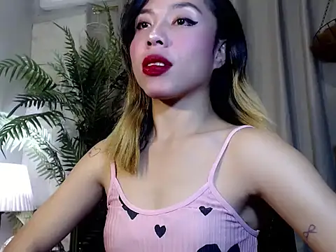 AsianTrixxx webcam