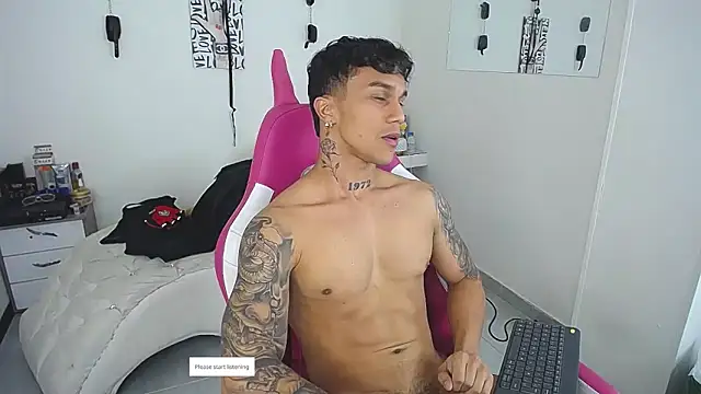 Leonard_Price webcam