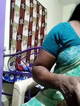 yamini1431 webcam