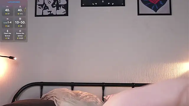 CherlyGuss webcam