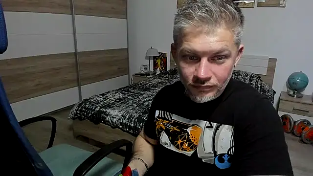 RobbyShawz webcam