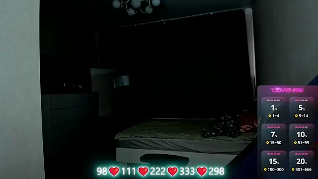Olivia_Munk webcam