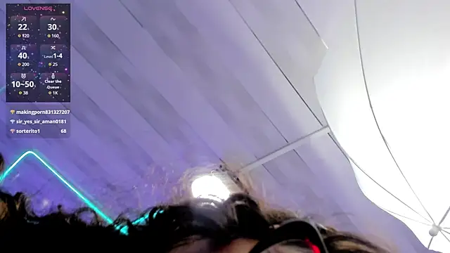 Sweet-Sadie webcam
