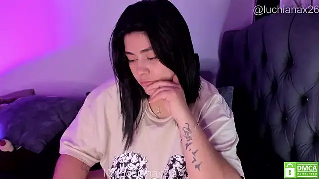 lucy26_ webcam