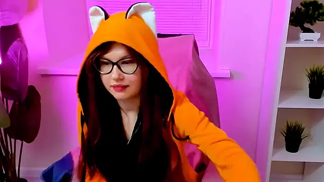 CarolGiggly webcam