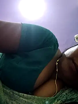 yamini1431 webcam