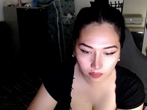 urqueendominant webcam
