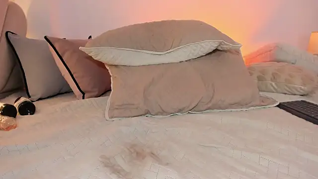_luuciana_ webcam