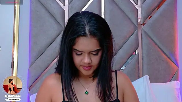Martina-Roberts- webcam