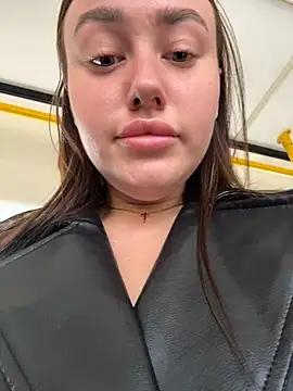 KiraSunshine webcam