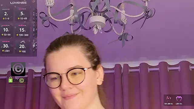 KellyKleine webcam