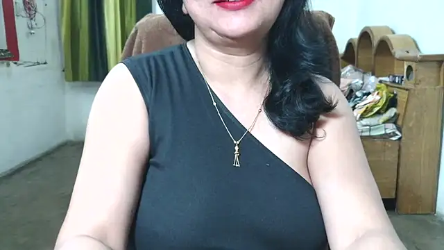 Cute_Mahi22 webcam