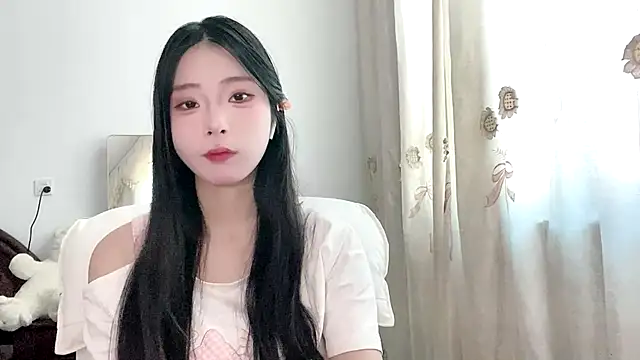 yiyibaby2026 webcam
