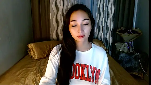 SweetLilly_18 webcam