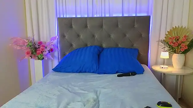 Ariana_Petite webcam