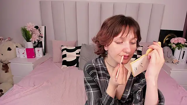 MiaKarlos webcam
