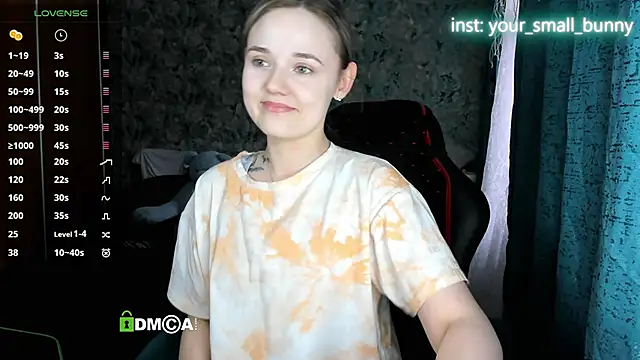 Your_small_bunny webcam