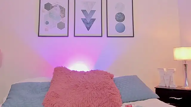Amelia_Brixton webcam