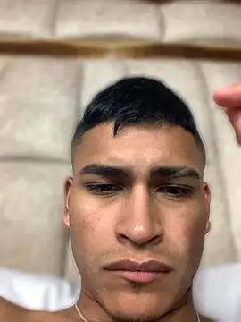 Emiliano_Reyes webcam