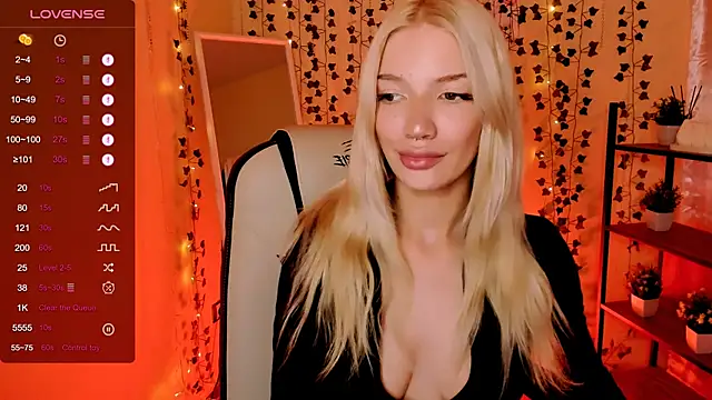 AnyaTaylor_ webcam