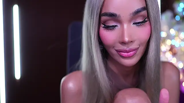 xxforyoureyesonlyxx webcam