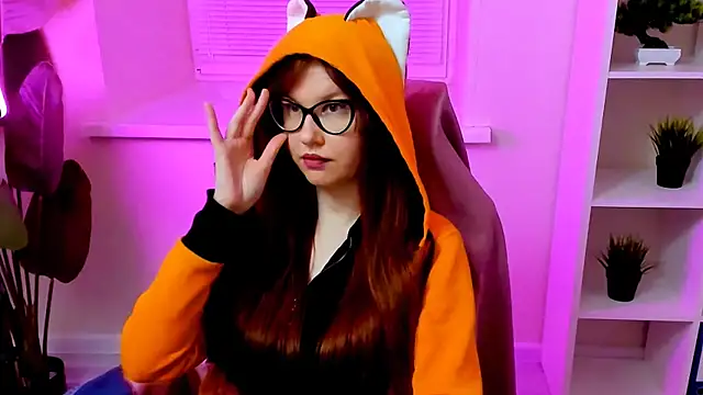 CarolGiggly webcam
