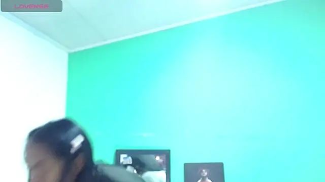 avaleri_cherry webcam