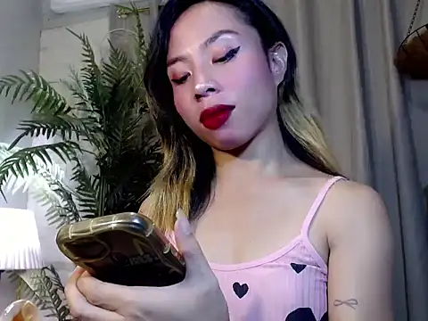 AsianTrixxx live sex cam