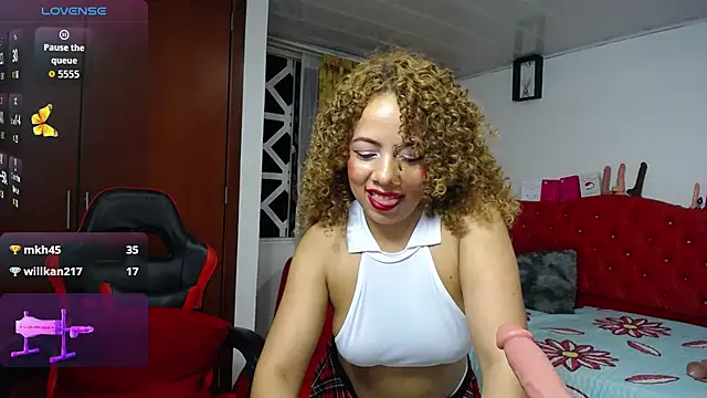 thalia_mills19 webcam