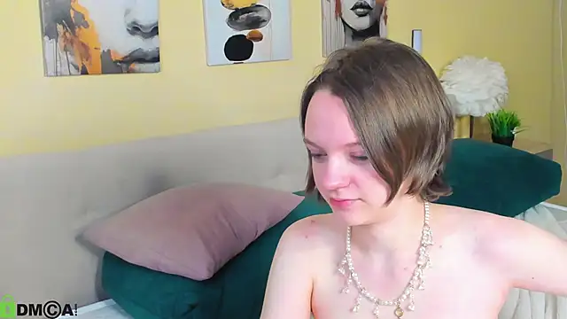 Olivia_Riesz webcam