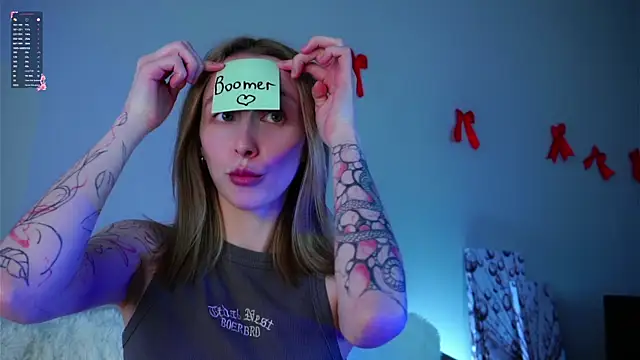 EugeniaEarl live sex cam