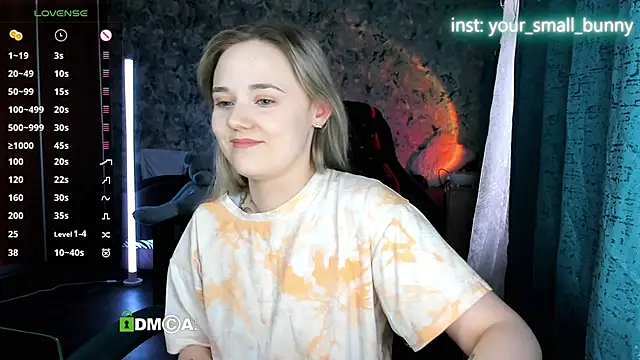Your_small_bunny webcam