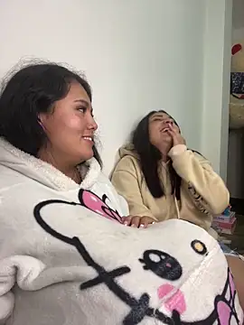 -Mellani- webcam