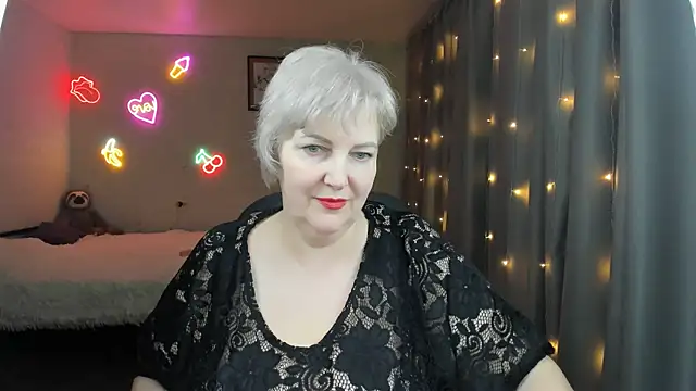 Mary-Leee webcam