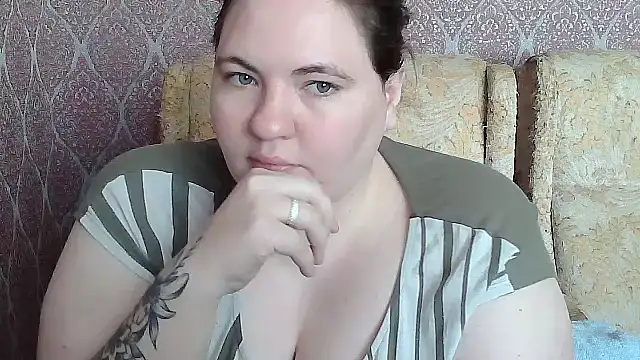 ElviraOreilllyX webcam