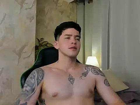 RONNY_COLTON webcam