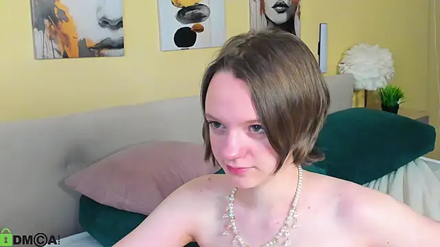 Olivia_Riesz webcam