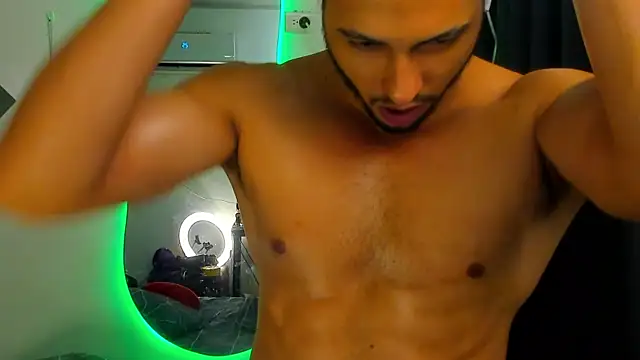 Kris_Khalifa69 webcam