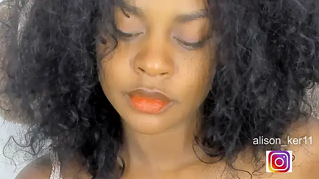 alison-ker3 webcam