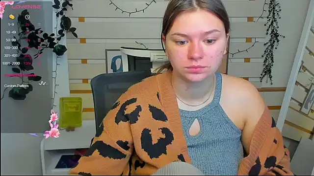 Josephine_Kiss webcam