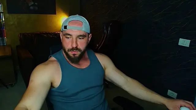 AdamJamesonn webcam