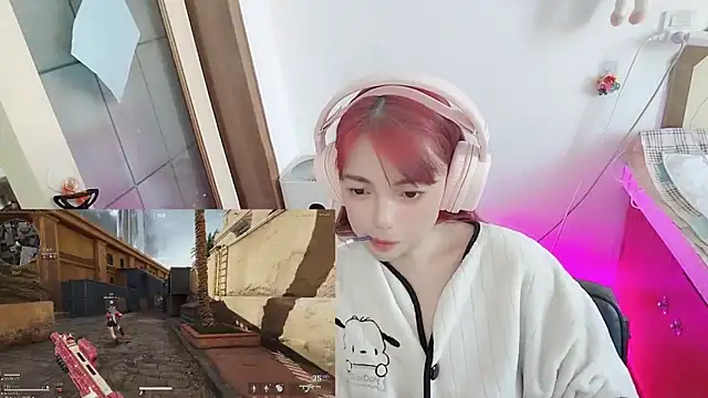 Song_99 webcam