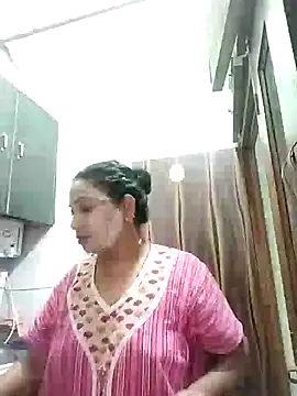 Cute-Janvi20 webcam