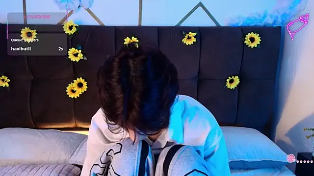 AleAurarashi webcam