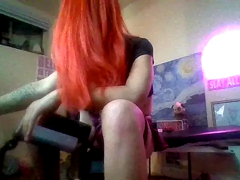 DanielleRavyyn webcam
